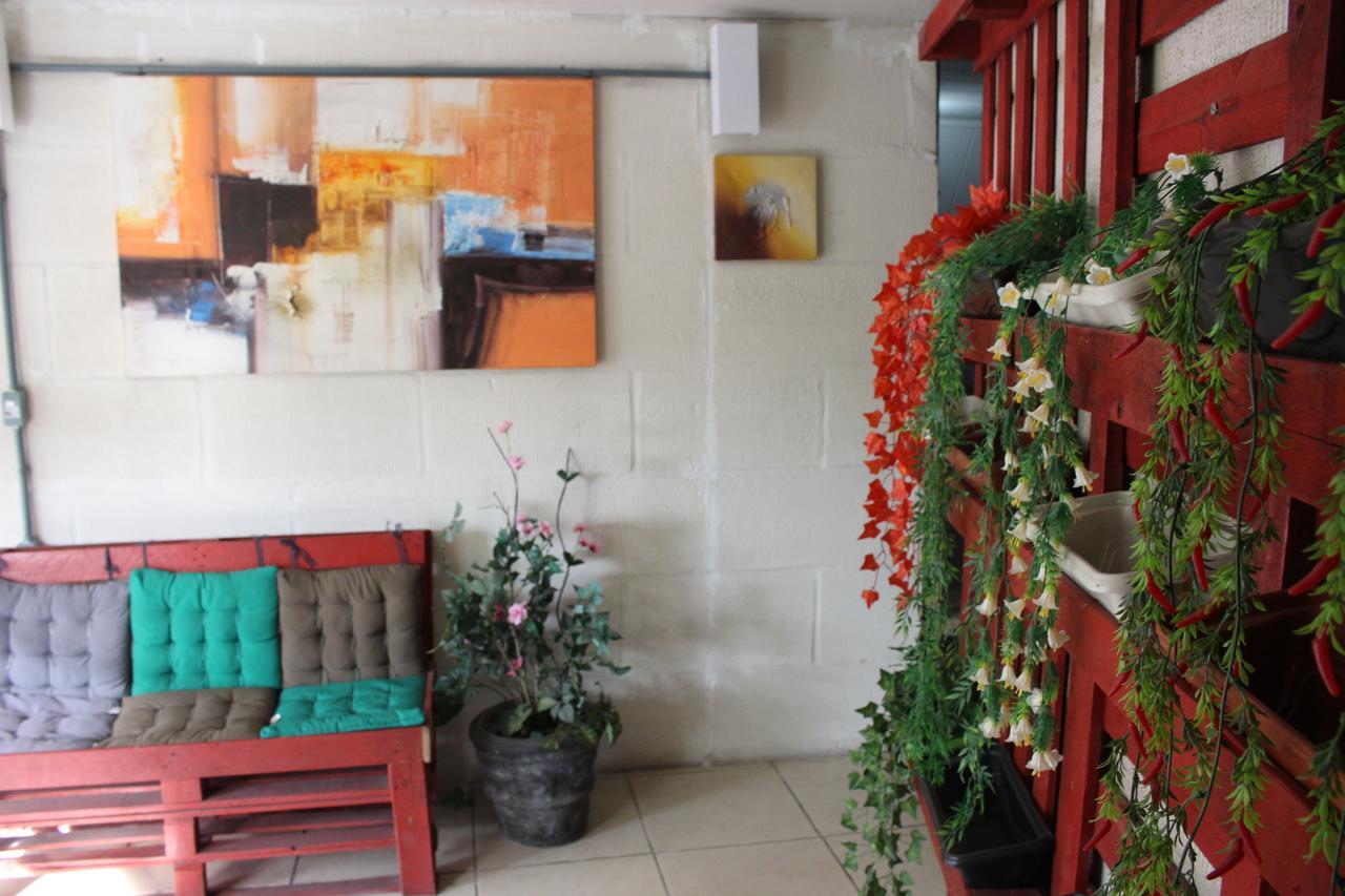 Hostel Vila Vr 볼타 레돈다 외부 사진